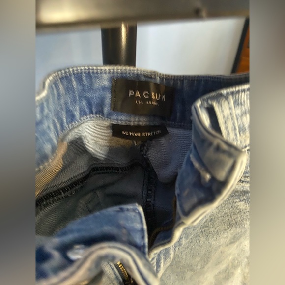 Acid Wash Active Stretch Jeans - Picture 4 of 4